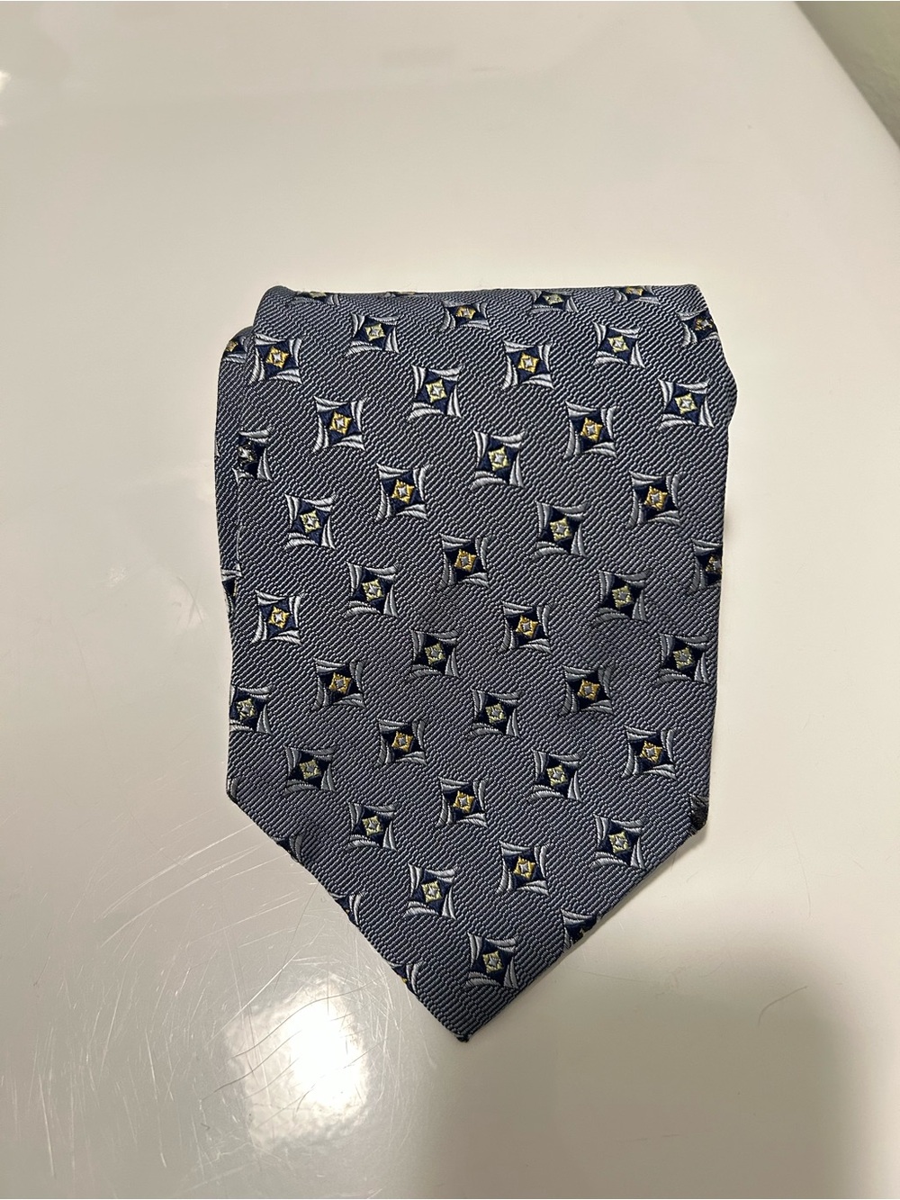 Hickey Freeman Men's Navy Geometric Silk Tie with Subtle Gold Accents